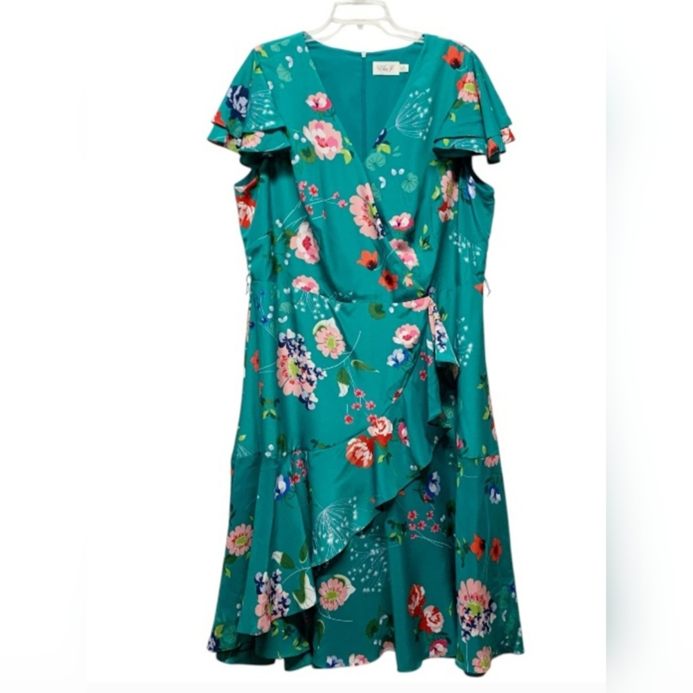 Eliza J V-Neck Floral Print Wrap 18 W